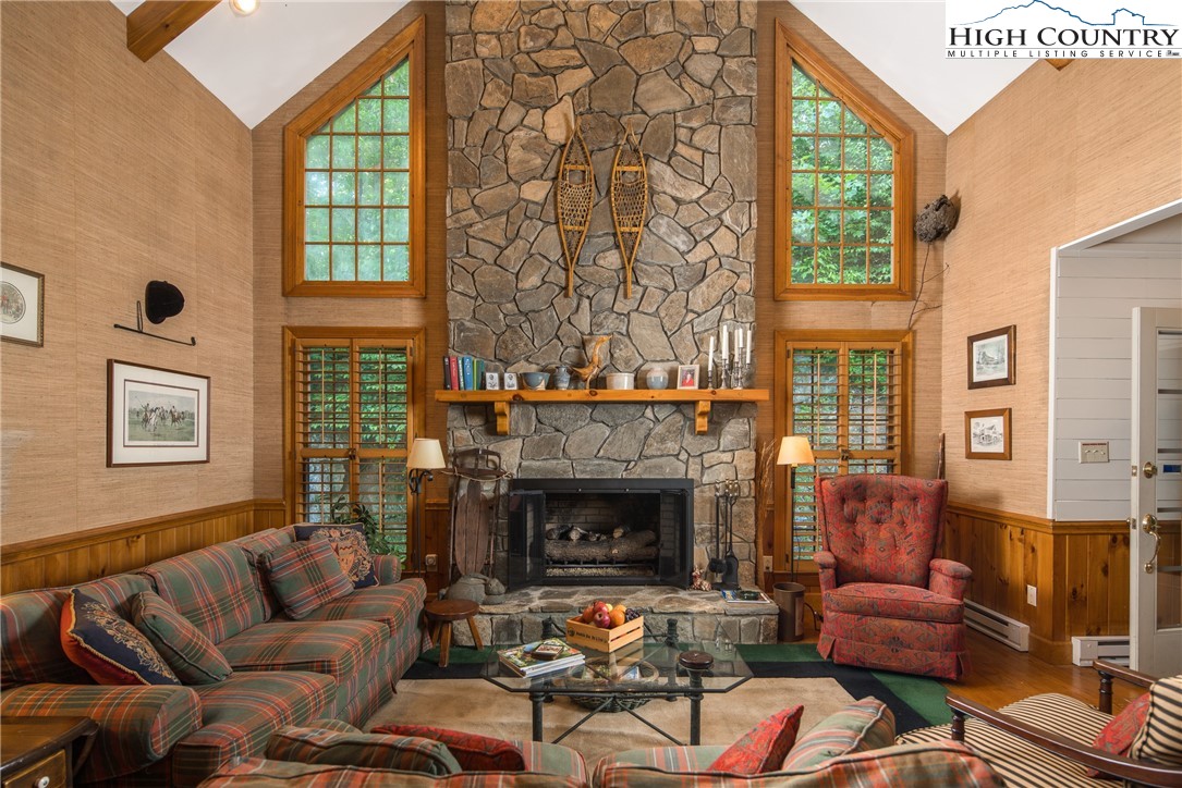 2084 Mast Gap Road Sugar Grove, NC 28679 - Photo 5 of 50 Gallery Image 5