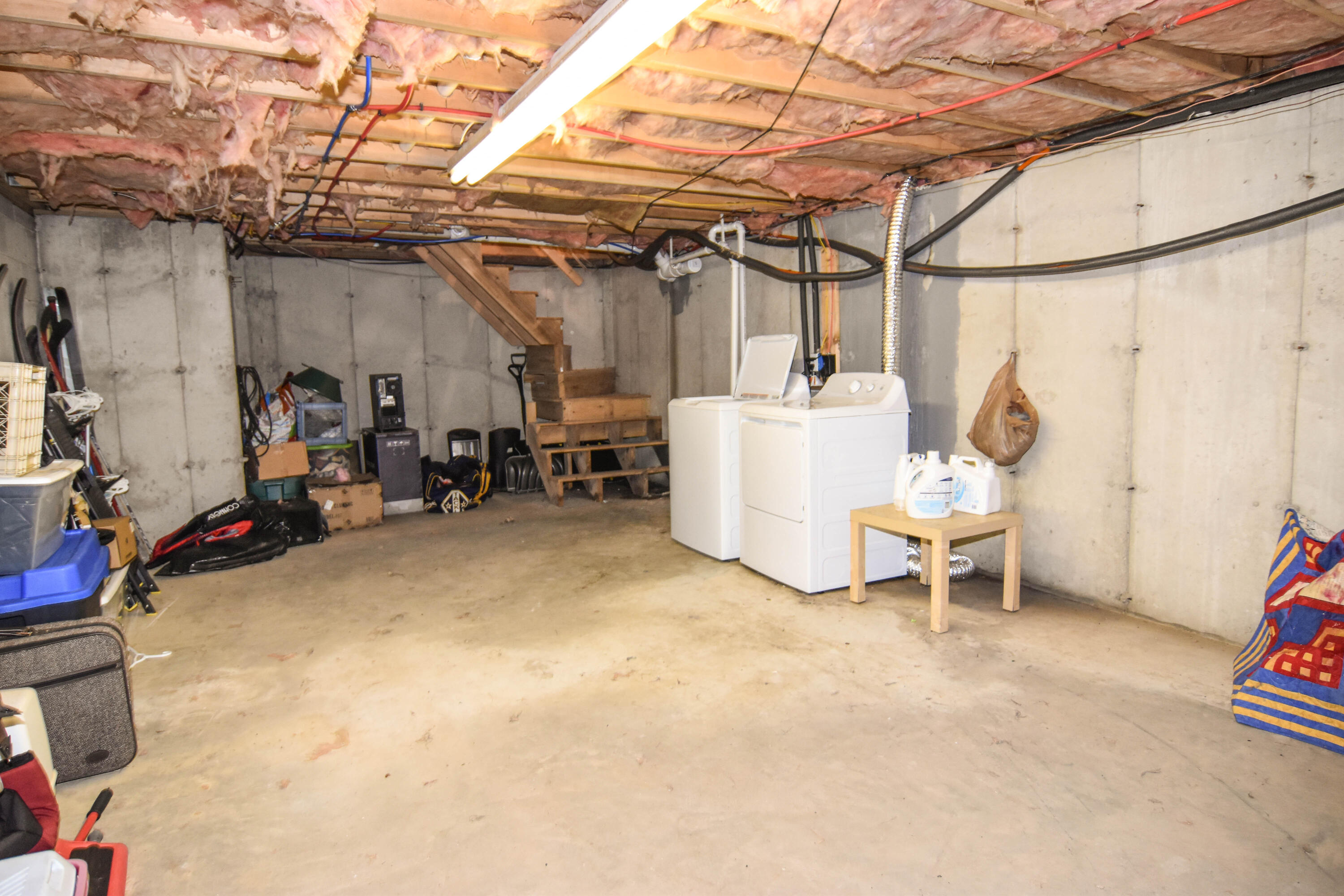 53 Old Elm Road Bridgton, ME 04009 - Photo 56 of 69 Rental laundry
