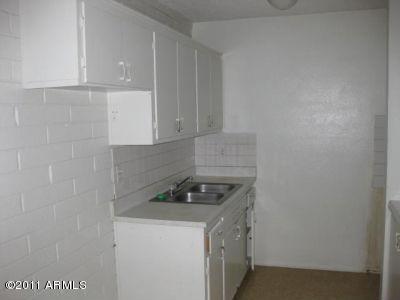 1724 East Ocotillo Road, Unit 912 Phoenix, AZ 85016 - Photo 44 of 53 Kitchen (Unit 12)