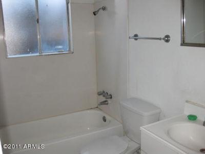 1724 East Ocotillo Road, Unit 912 Phoenix, AZ 85016 - Photo 46 of 53 Bathroom (Unit 12)