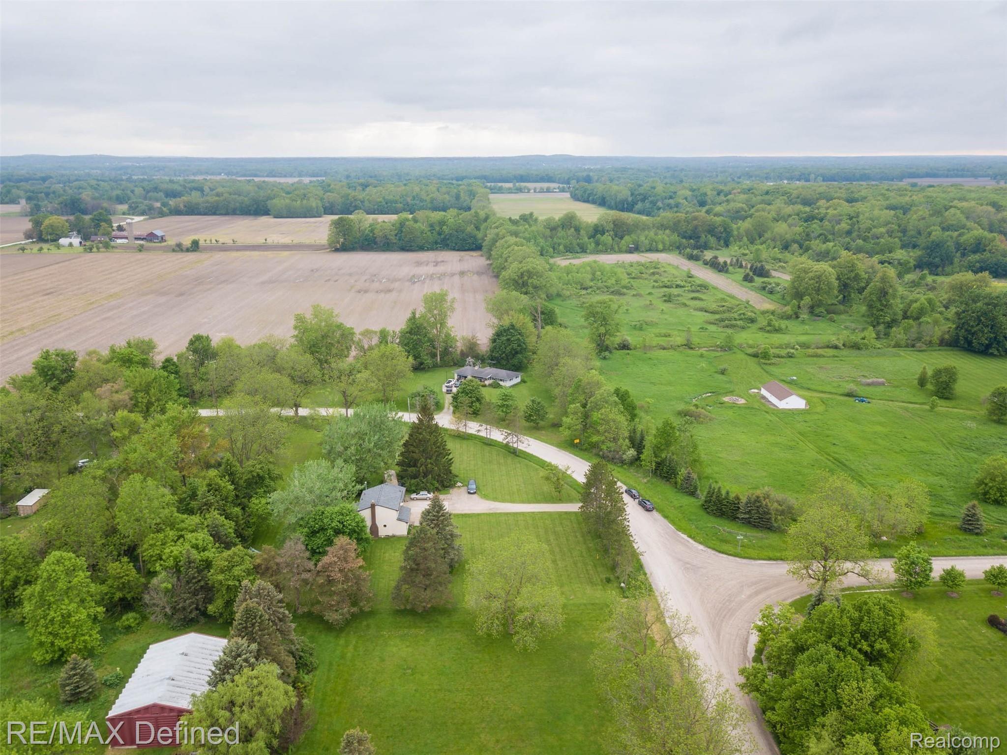17700 Pratt Road Armada, MI 48005 - Photo 9 of 36 17700 Pratt Rd-9.jpg