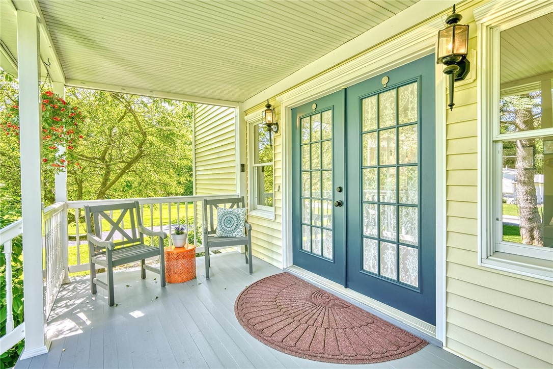 956 Willits Road Ontario, NY 14519 - Photo 6 of 50 Deep Front Porch!