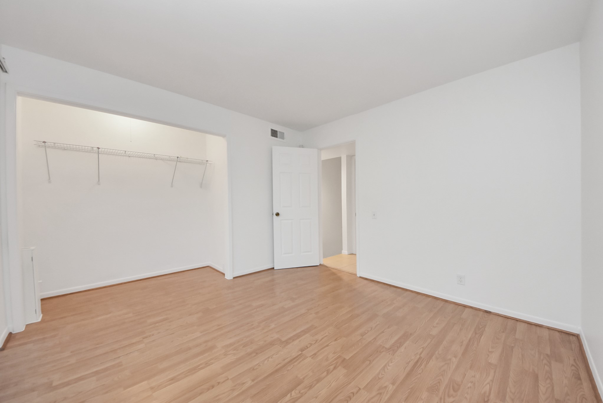 1635 Prairie Mark Lane Houston, TX 77077 - Photo 10 of 32 Large Closet Primary Bedroom