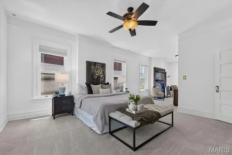 $1,075,000 | 5095 Westminster Place, St. Louis, MO 63108