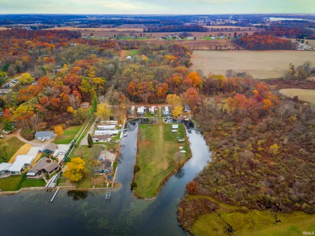 $1,999,777 | 140 Ln 650Ae Snow Lake, Fremont, IN 46737