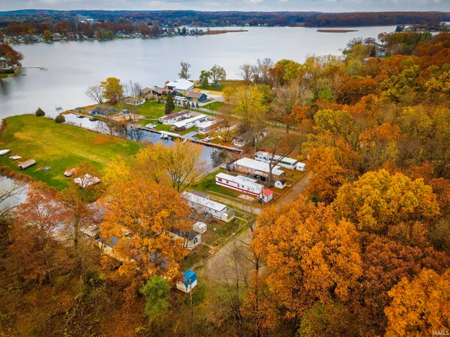 $1,999,777 | 140 Ln 650Ae Snow Lake, Fremont, IN 46737