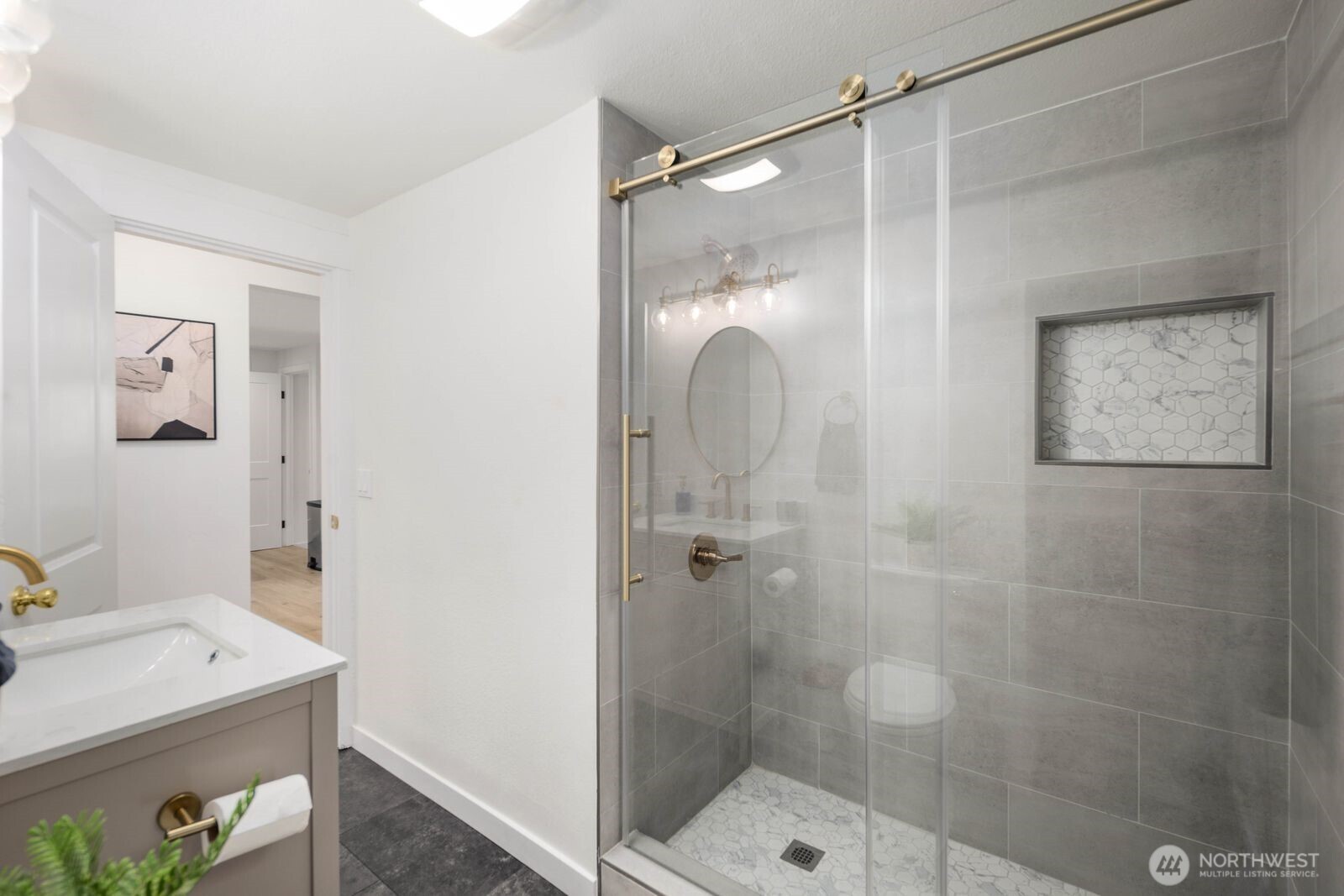 7132 34th Avenue Southwest Seattle, WA 98126 - Photo 17 of 31
