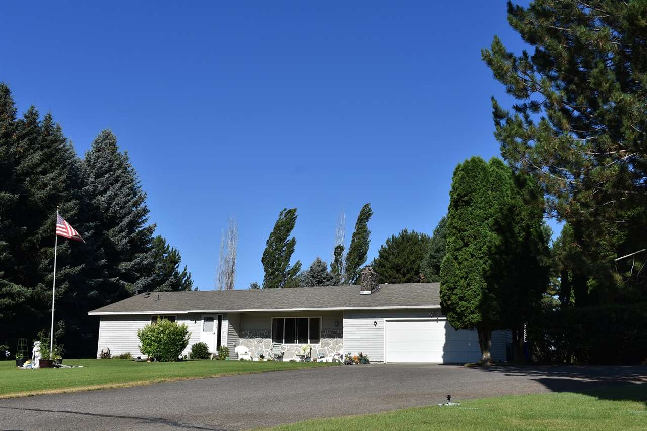 2906 South Adams Road Spokane Valley, WA 99037 - Photo 1 of 18
