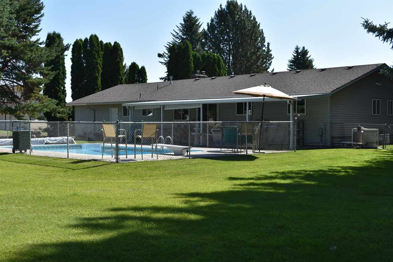 2906 South Adams Road Spokane Valley, WA 99037 - Photo 2 of 18