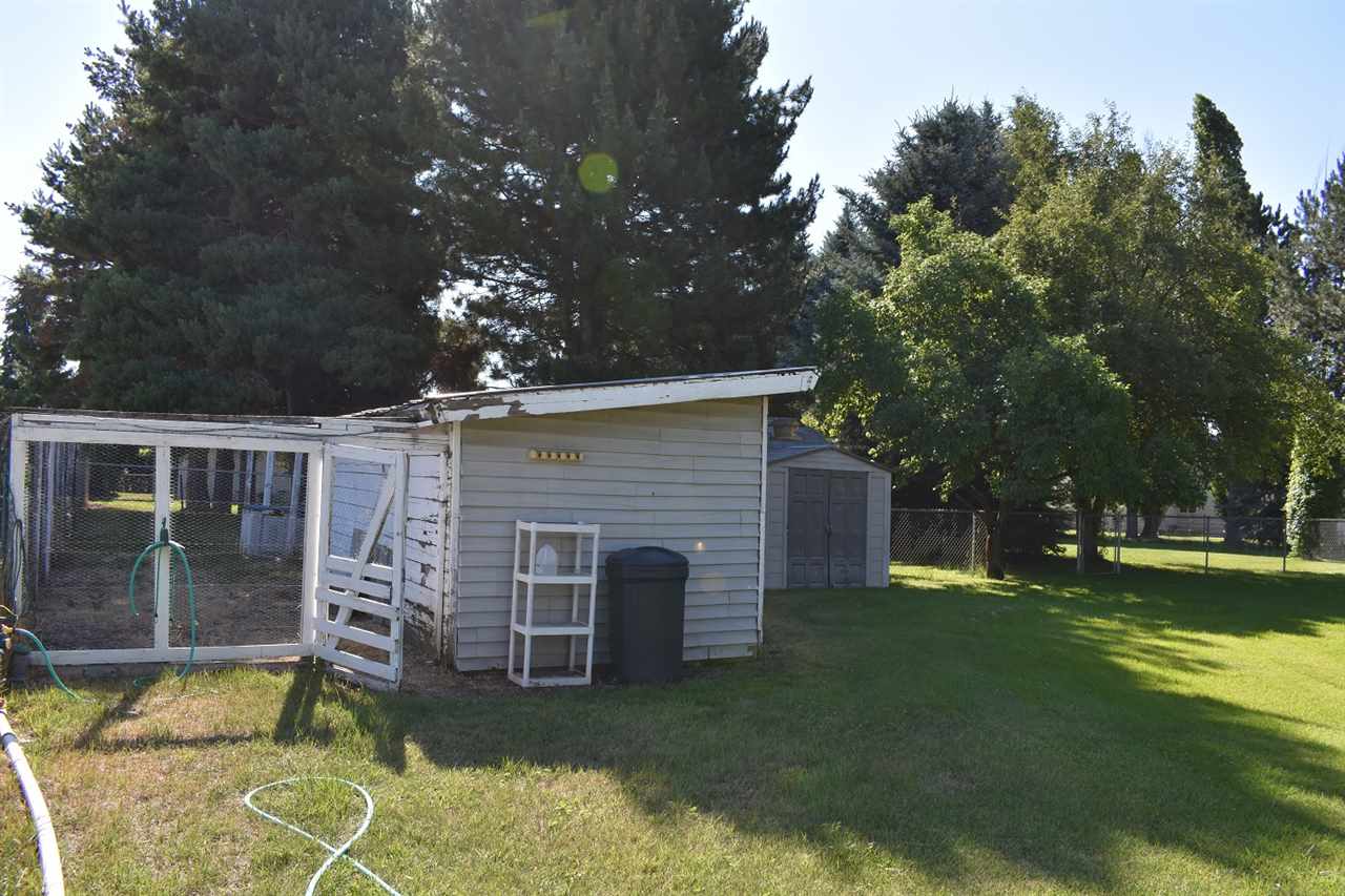 2906 South Adams Road Spokane Valley, WA 99037 - Photo 6 of 18