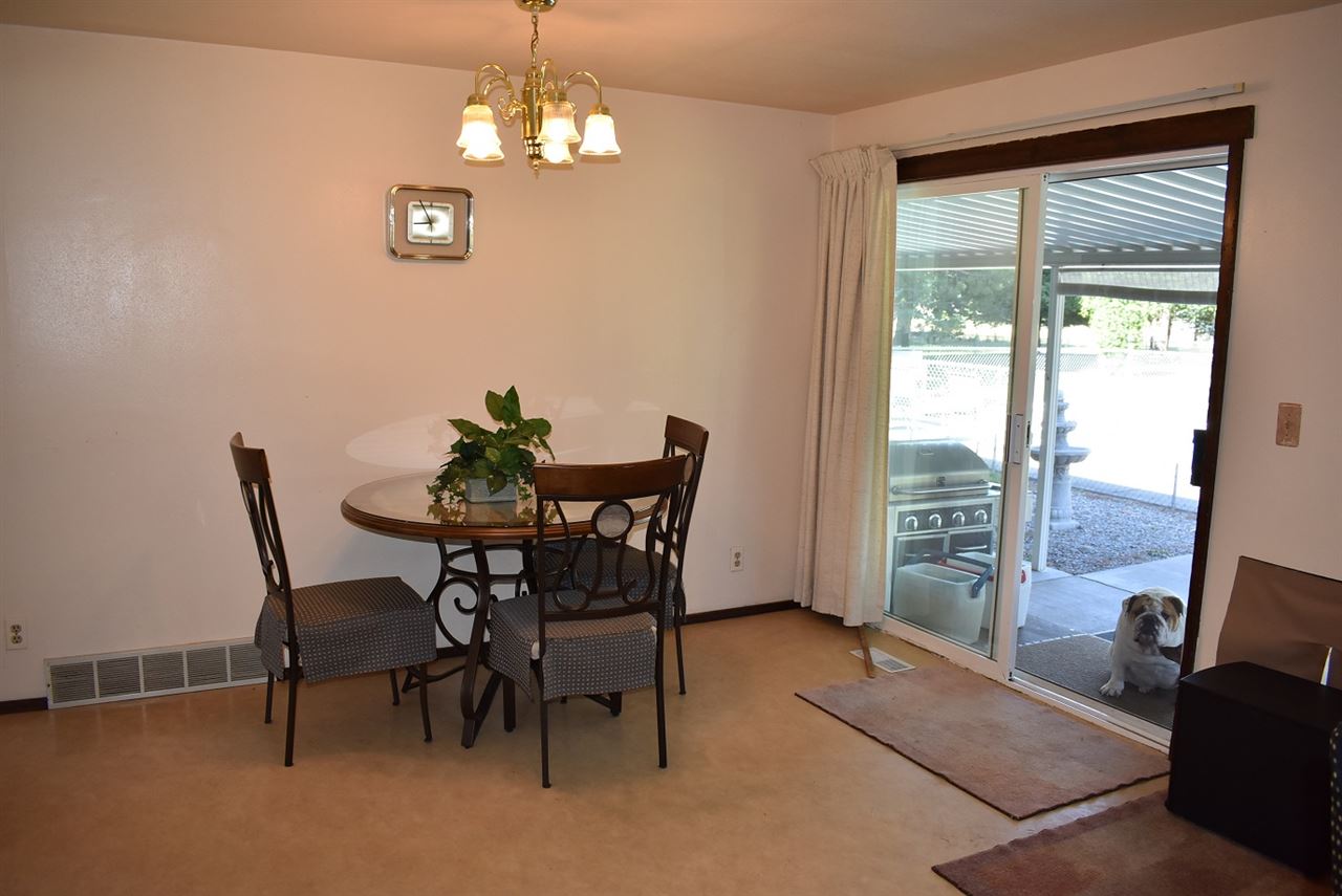 2906 South Adams Road Spokane Valley, WA 99037 - Photo 7 of 18