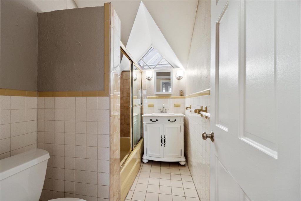 5 Rockingham Street Lynn, MA 01902 - Photo 26 of 35 Gallery Image 26