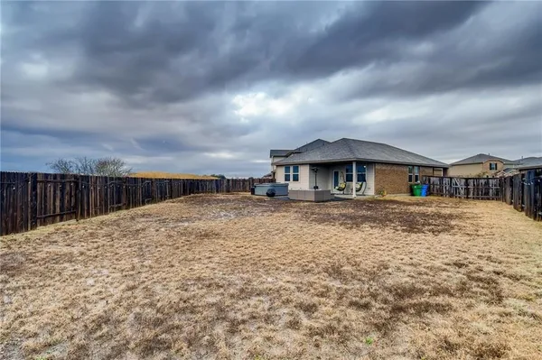 $1,775 | 14225 Fallsprings Way, Manor, TX 78653