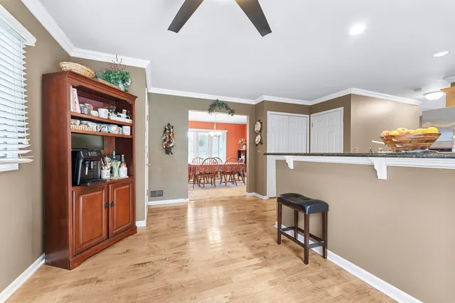 $424,900 | 2225 Silvermaple Court, Wixom, MI 48393