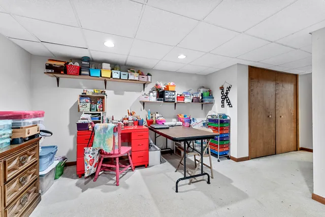 $424,900 | 2225 Silvermaple Court, Wixom, MI 48393