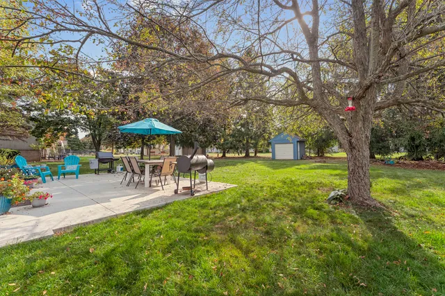 $424,900 | 2225 Silvermaple Court, Wixom, MI 48393