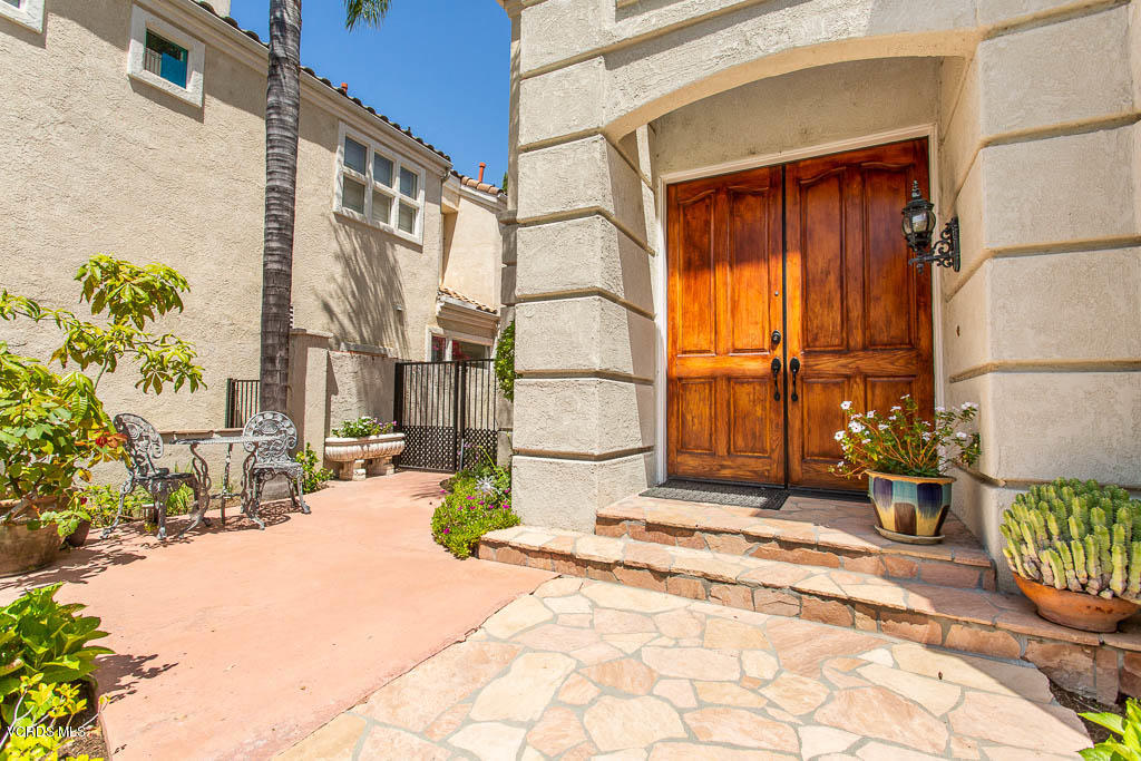 11691 Pinedale Road Moorpark, CA 93021 - Photo 3 of 37 a view of a terrace with a outdoor space