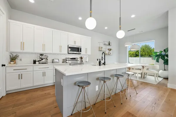 $3,800 | 14908 Oklahoma Street, Austin, TX 78734