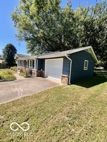 $190,000 | 311 Kelli Drive, Ellettsville, IN 47429