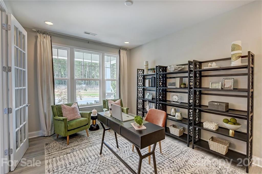 15209 Shallow Ridge Road, Unit 264 Charlotte, NC 28278 - Photo 12 of 48 Gallery Image 12