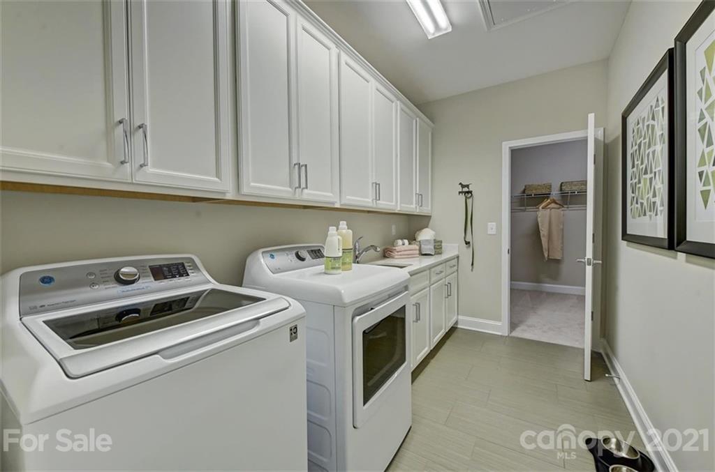 15209 Shallow Ridge Road, Unit 264 Charlotte, NC 28278 - Photo 45 of 48 Gallery Image 45