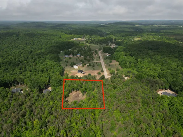 $95,000 | 19493 Paradise Ridge Trail, Cedar, MI 49684