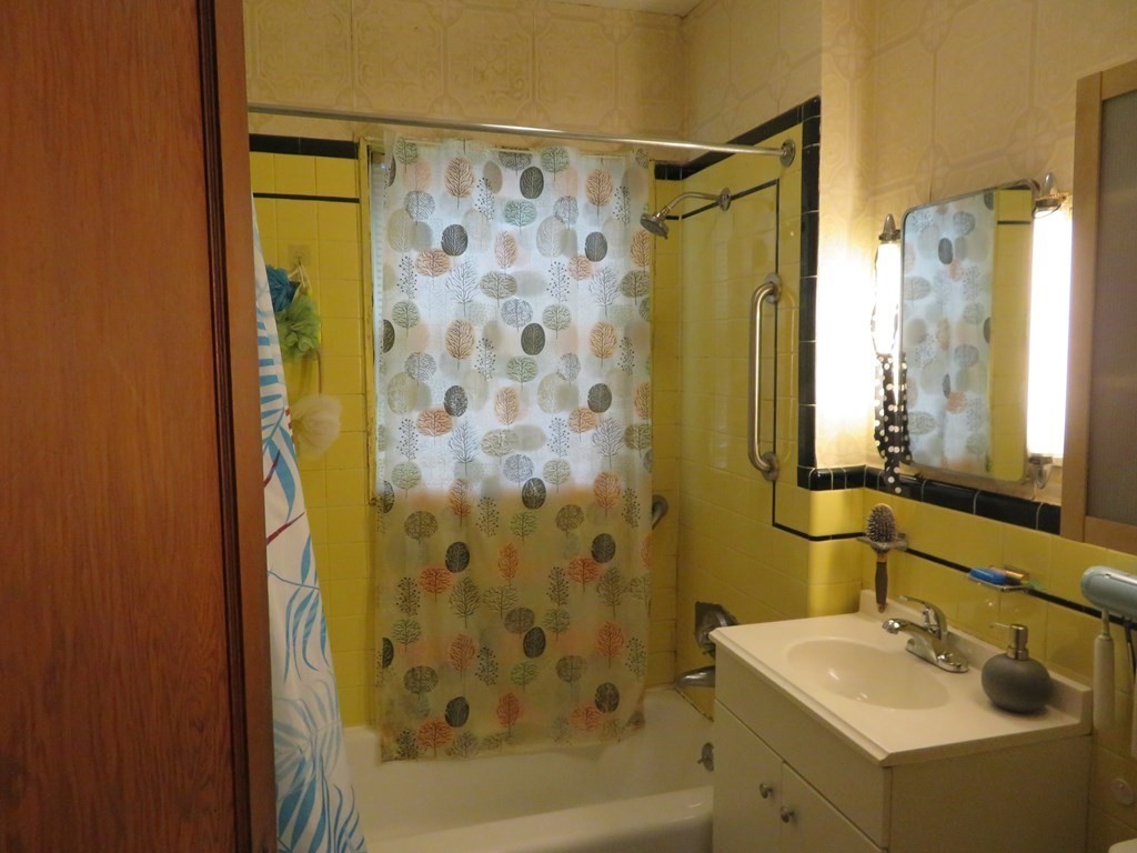94-96 Cresthill Road Boston, MA 02135 - Photo 25 of 30 Gallery Image 25