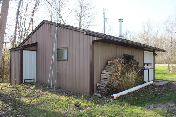 $315,000 | 6095 East M 20, Hesperia, MI 49421