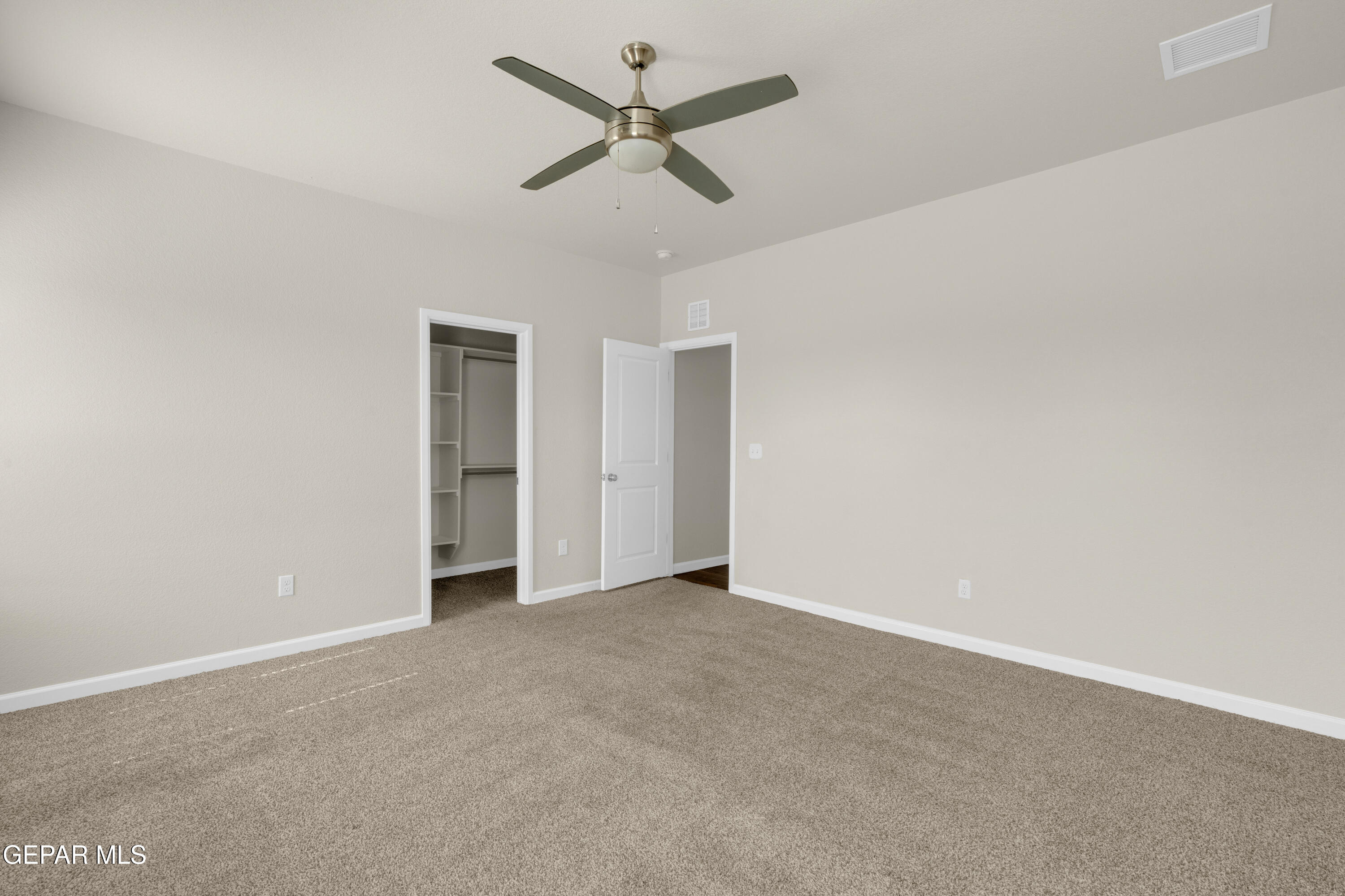 5937 Ruidoso Downs Street El Paso, TX 79932 - Photo 12 of 25 3 (17)