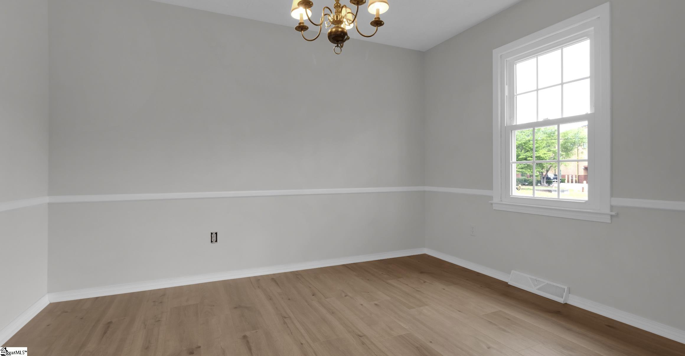 200 Tanner Road Taylors, SC 29687 - Photo 5 of 29 Gallery Image 5