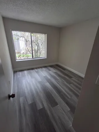 $2,100 | 3222 Coral Lake Lane, Coral Springs, FL 33065