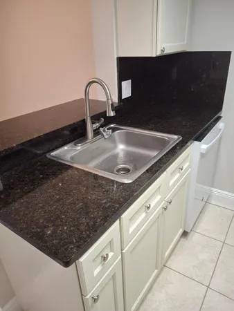 $2,100 | 3222 Coral Lake Lane, Coral Springs, FL 33065