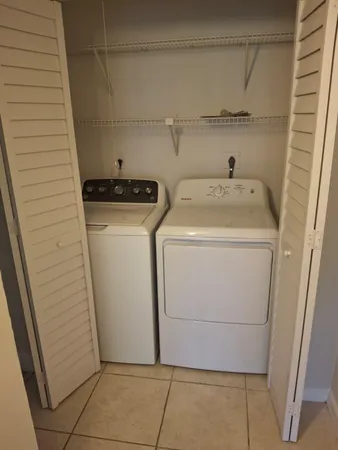 $2,100 | 3222 Coral Lake Lane, Coral Springs, FL 33065