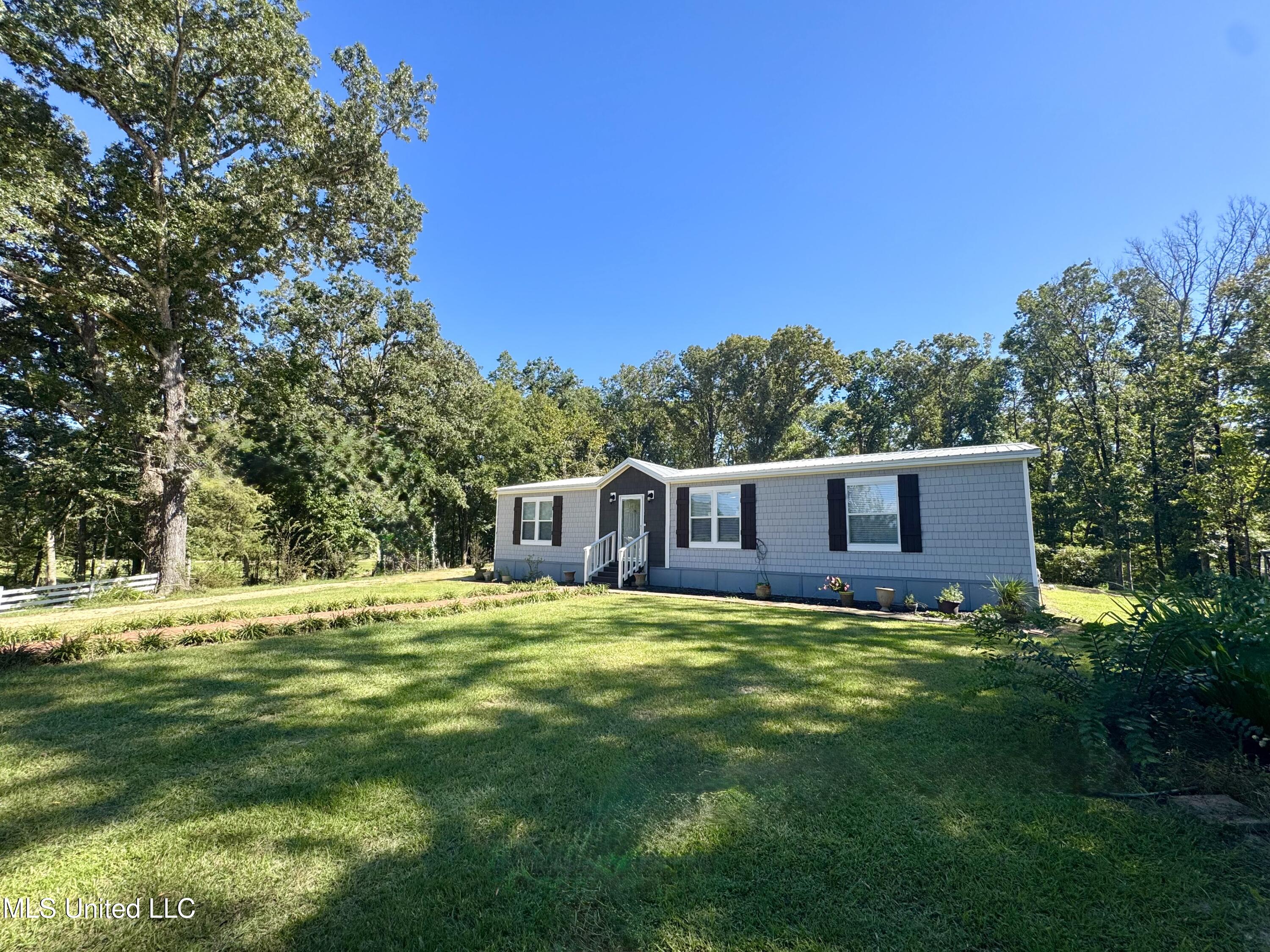 3114 Mathis Road Crystal Springs, MS 39059 - Photo 4 of 43 IMG_9032