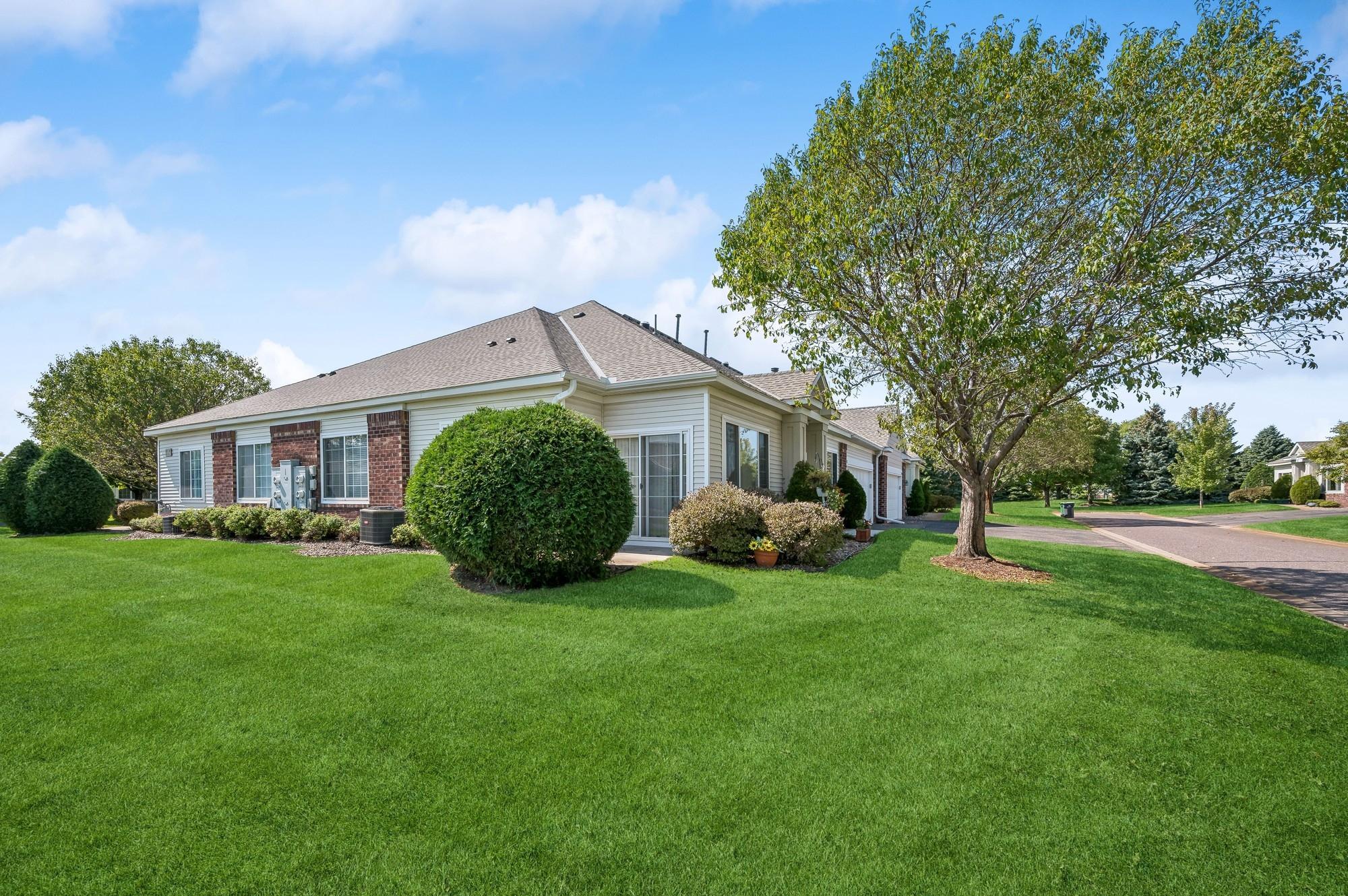 5921 Prairie Ridge Drive Shoreview, MN 55126 - Photo 5 of 25 Gallery Image 5