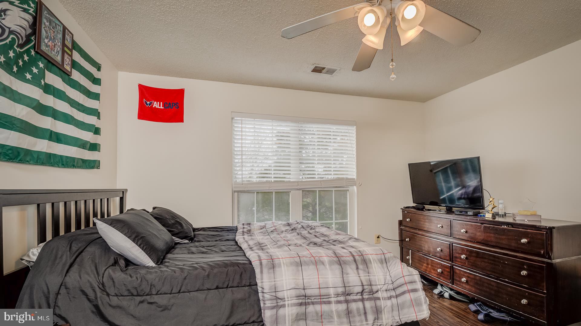 21014 Timber Ridge Terrace, Unit 303 Ashburn, VA 20147 - Photo 26 of 31 Gallery Image 26