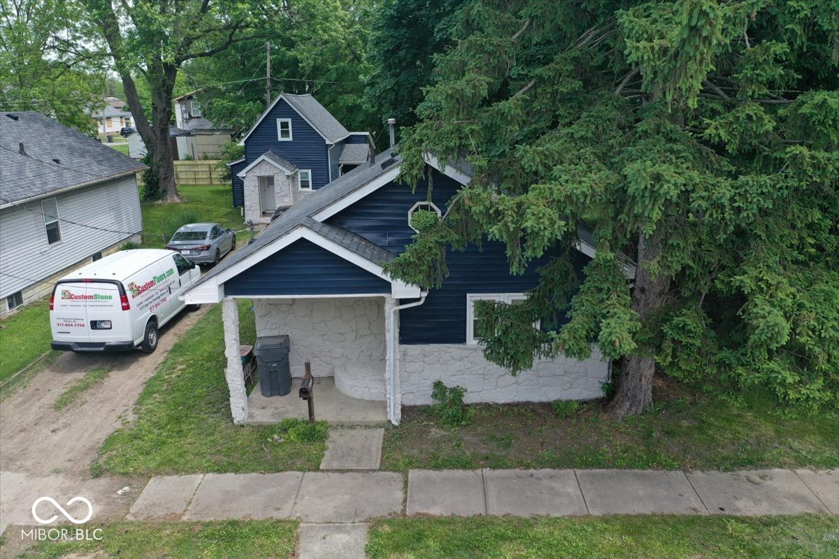 1732 Noble Street Anderson, IN 46016 - Photo 2 of 57