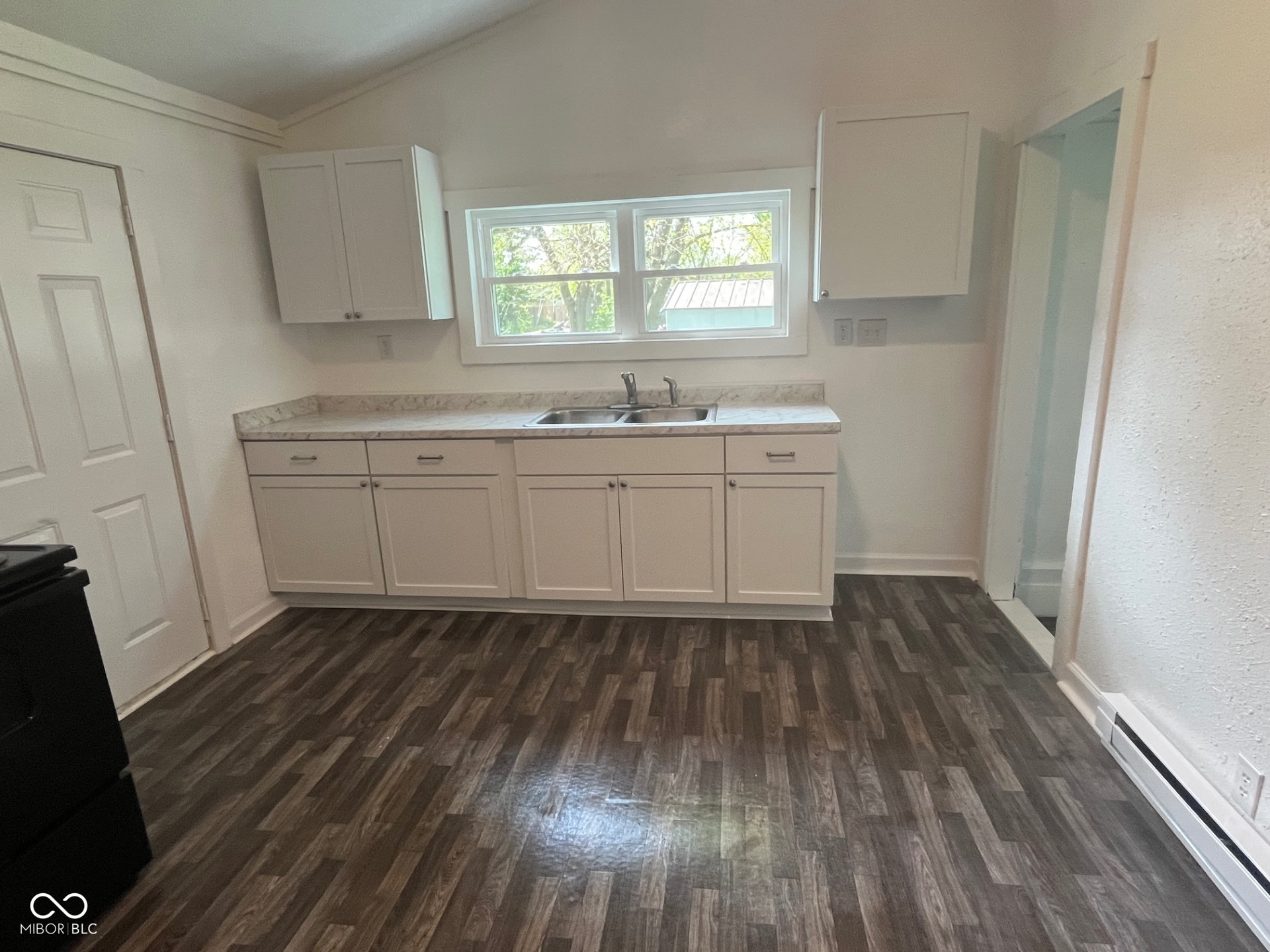 1732 Noble Street Anderson, IN 46016 - Photo 47 of 57