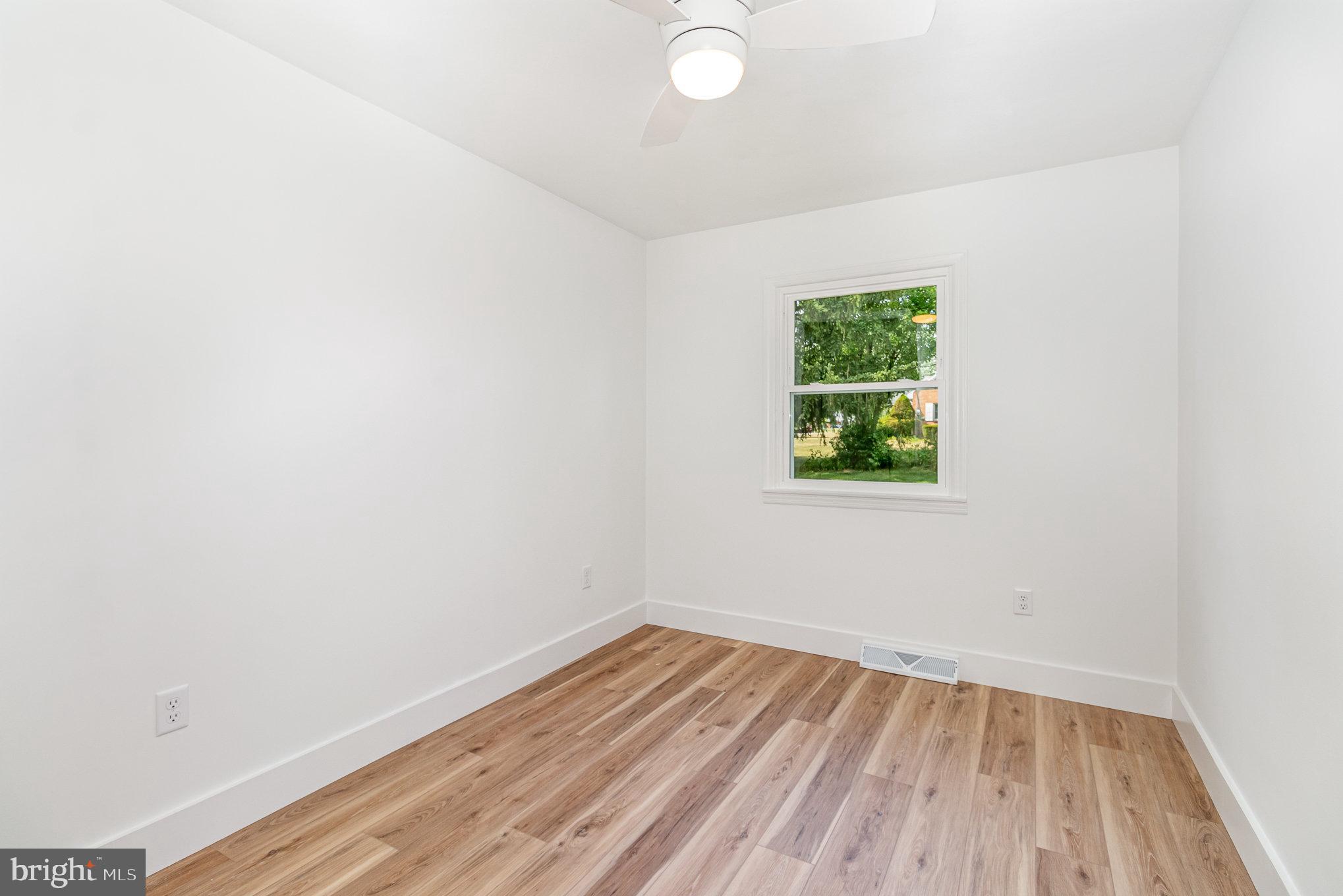201 North Middlesex Road Carlisle, PA 17013 - Photo 13 of 24 Bedroom 3