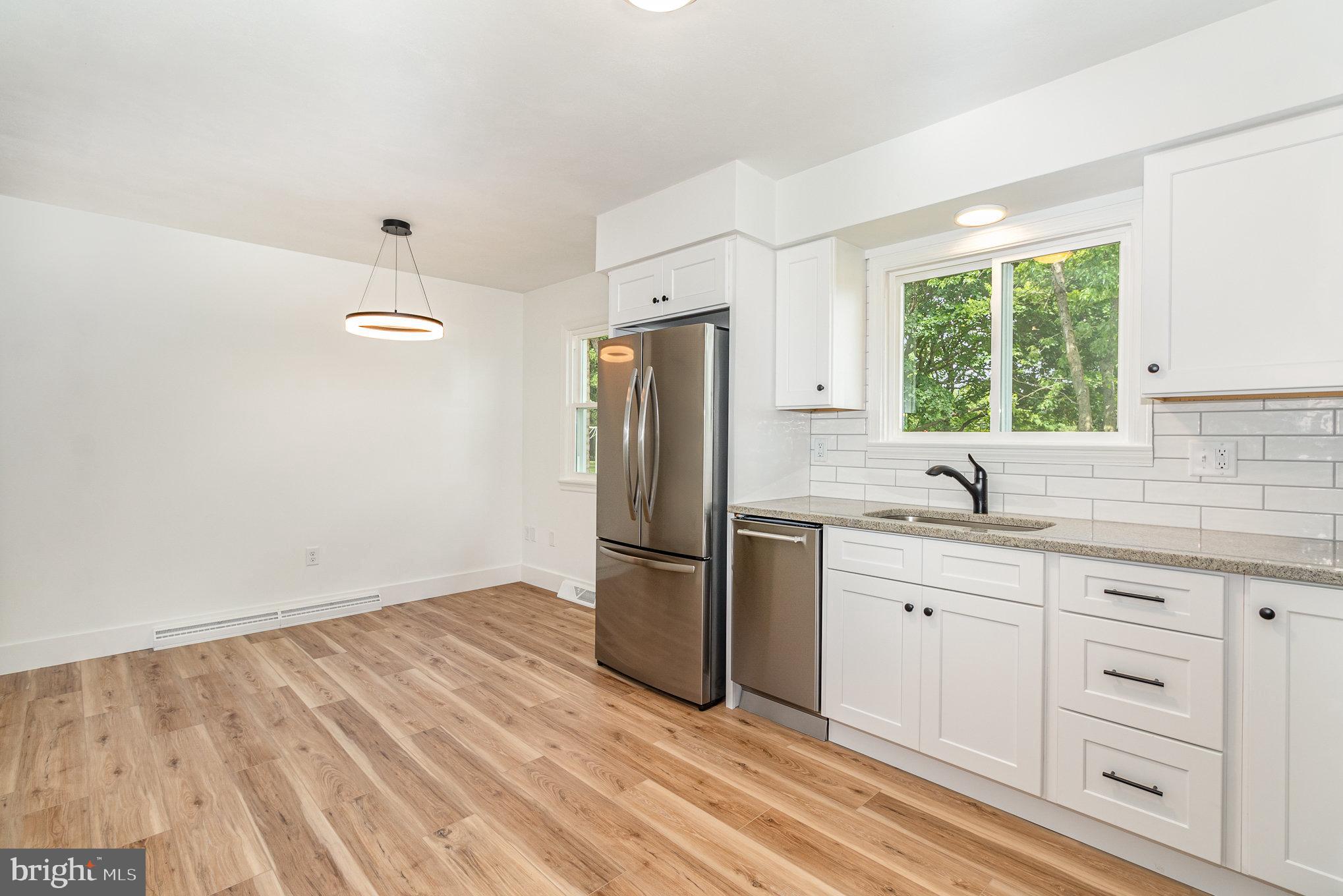 201 North Middlesex Road Carlisle, PA 17013 - Photo 8 of 24 Granite countertops