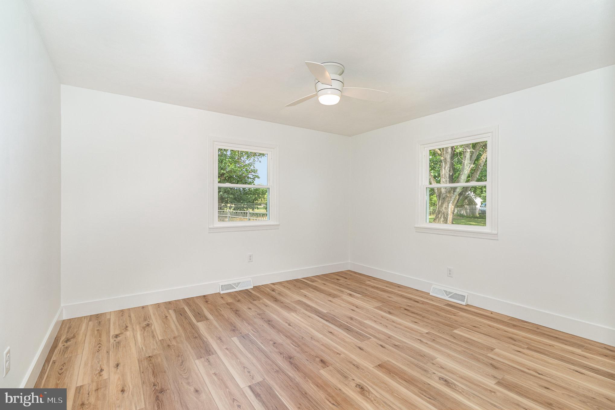 201 North Middlesex Road Carlisle, PA 17013 - Photo 9 of 24 Primary Bedroom