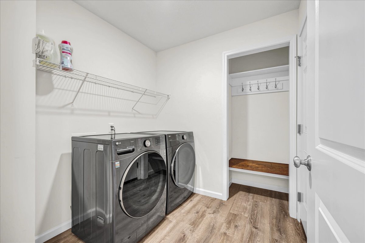 259 Cassidy Road Normal, IL 61761 - Photo 18 of 28 a utility room with dryer and washer