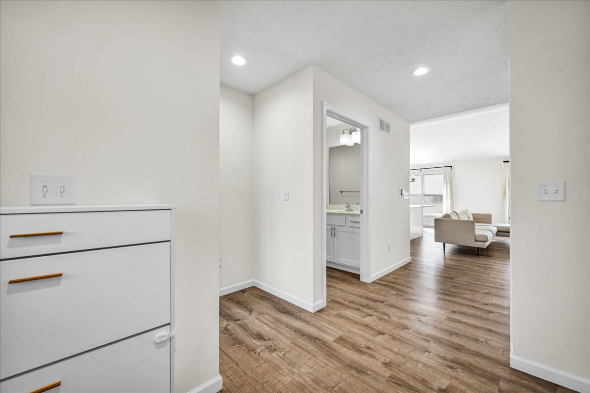 259 Cassidy Road Normal, IL 61761 - Photo 3 of 28