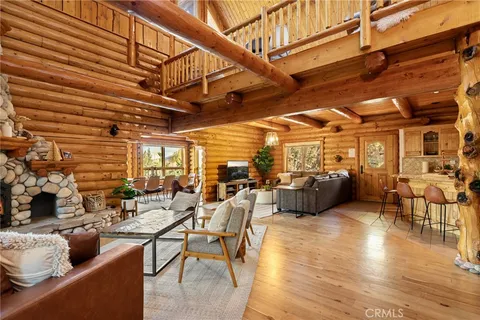 $999,999 | 43629 Bow Canyon Road, Big Bear Lake, CA 92315