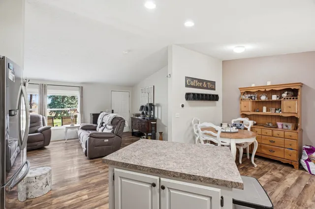 $385,000 | 15726 South Clear Lake Road, Medical Lake, WA 99022