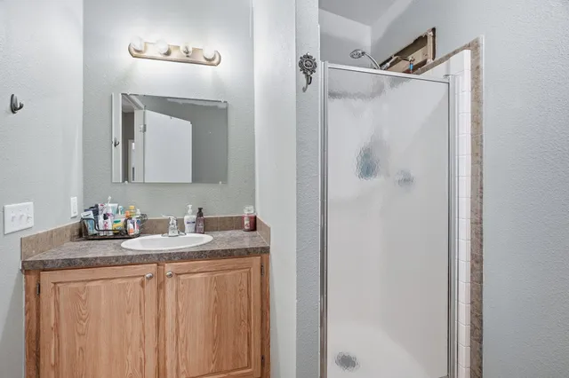 $385,000 | 15726 South Clear Lake Road, Medical Lake, WA 99022