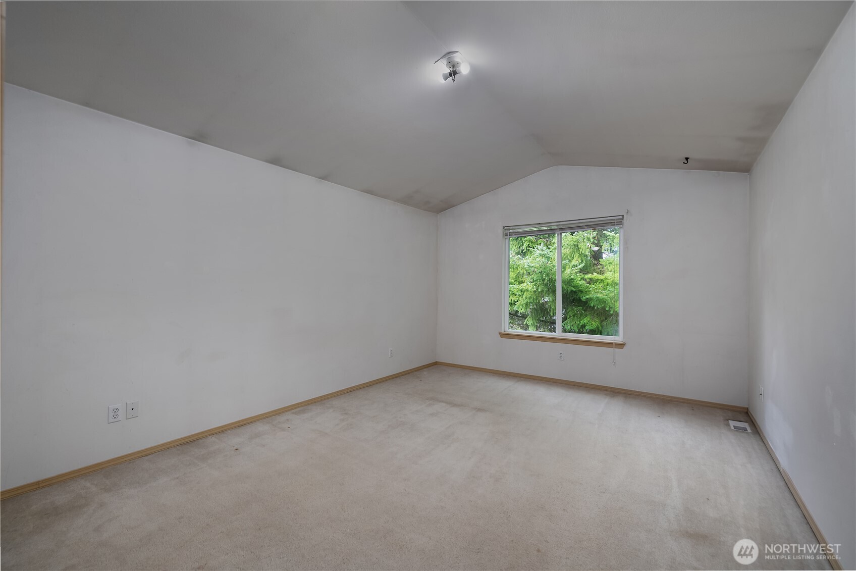 4604 20th Way Northeast Olympia, WA 98516 - Photo 17 of 34 an empty room with a window