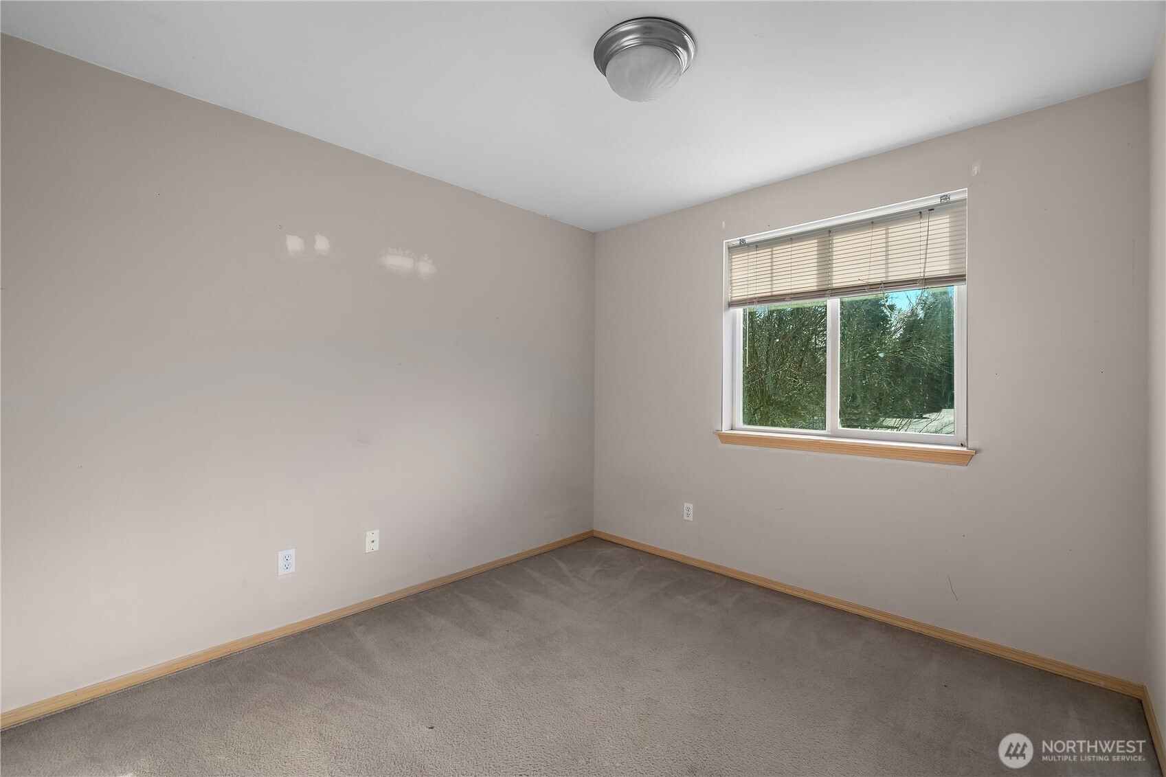 4604 20th Way Northeast Olympia, WA 98516 - Photo 26 of 34 an empty room with a window