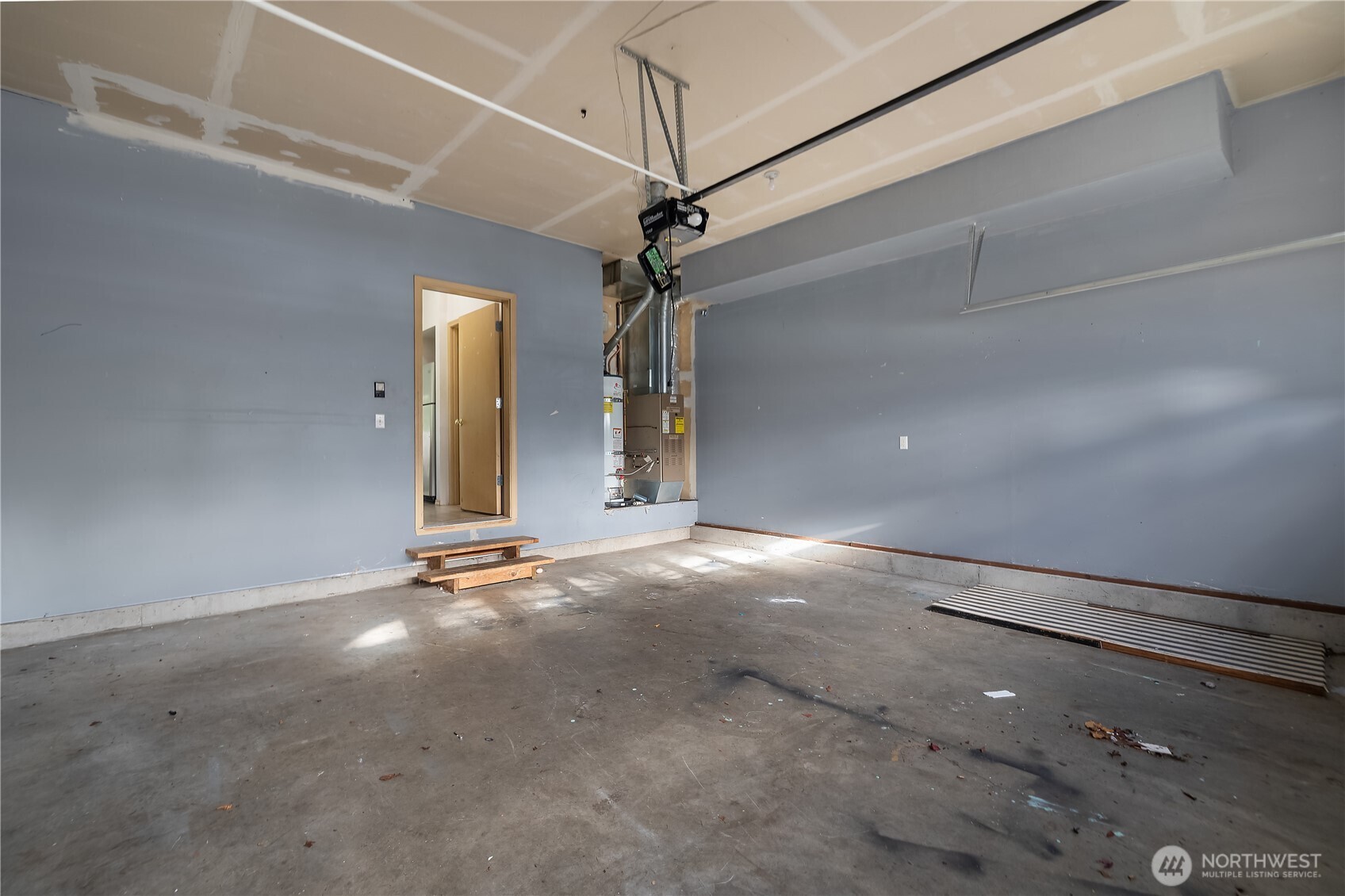 4604 20th Way Northeast Olympia, WA 98516 - Photo 28 of 34 a view of a room with gym equipment