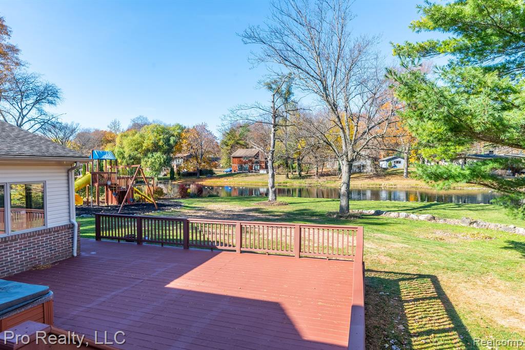 29632 Pond Ridge Road Farmington Hills, MI 48334 - Photo 5 of 32